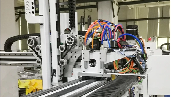 Injection Molding Robot Selection Guide: 3 Steps to Lock in the Best Model, Save Money and Worry!